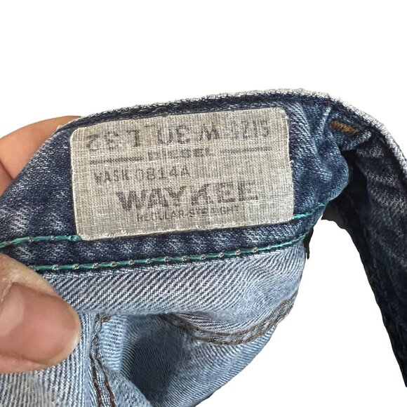 Diesel Mens Medium Wash Waykee Straight Leg Distressed Button Fly Jeans W30 L32 - Picture 10 of 10